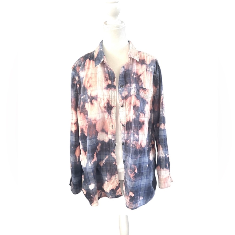 Upcycled Bleached DIY Custom Flannel Shirt Womens XL‎ (XLF101)